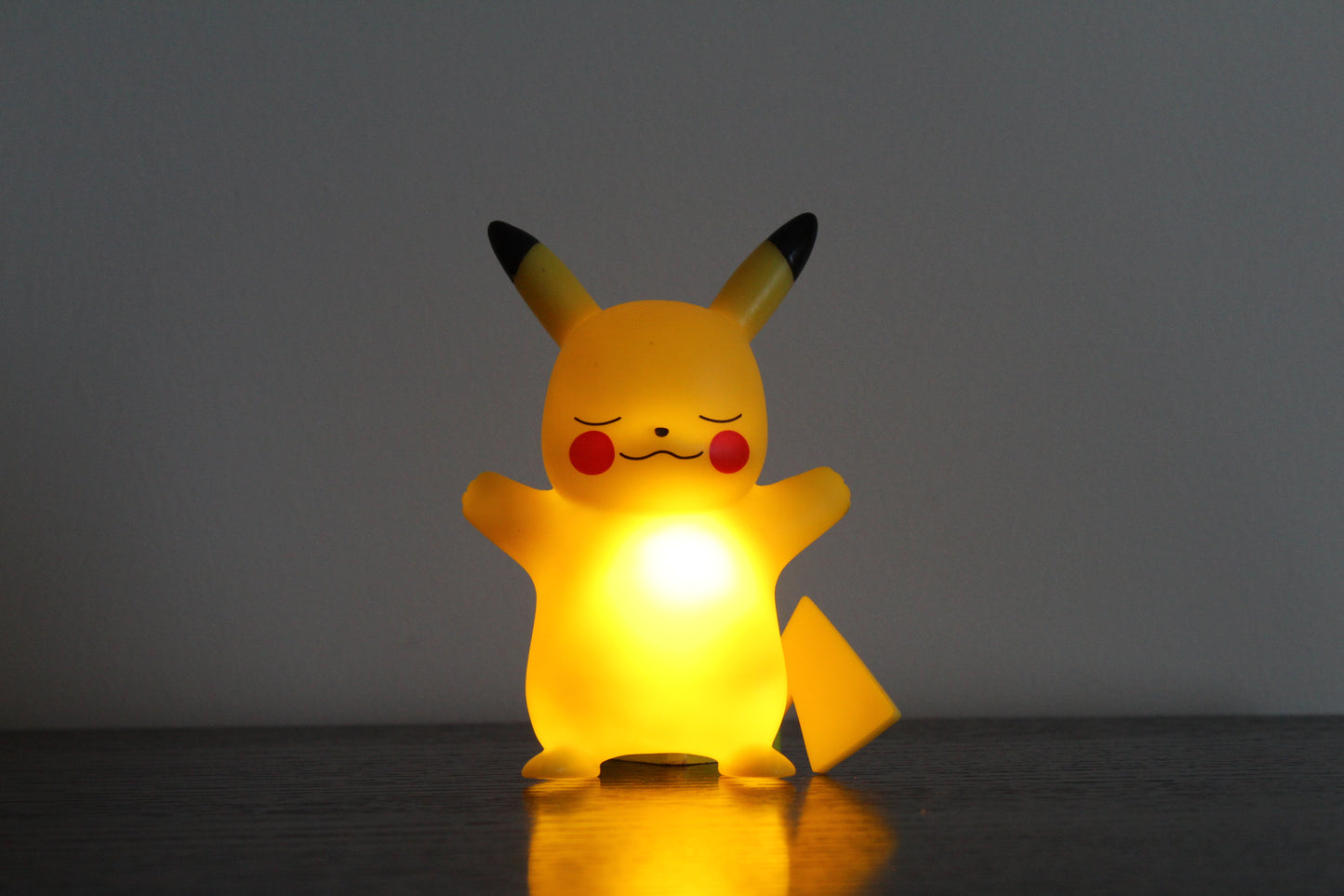 ✨ Adorable Pikachu Night Light – Soft LED Glow for Cozy Rooms & Cute Décor! ⚡💛